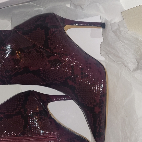 Aldo Ideeza snake print boots *SEXY* - Picture 2 of 3